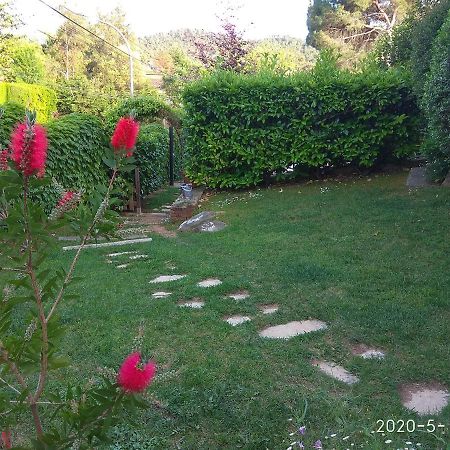 B&B Ines Сан-Кугат-дал-Бальєс Екстер'єр фото